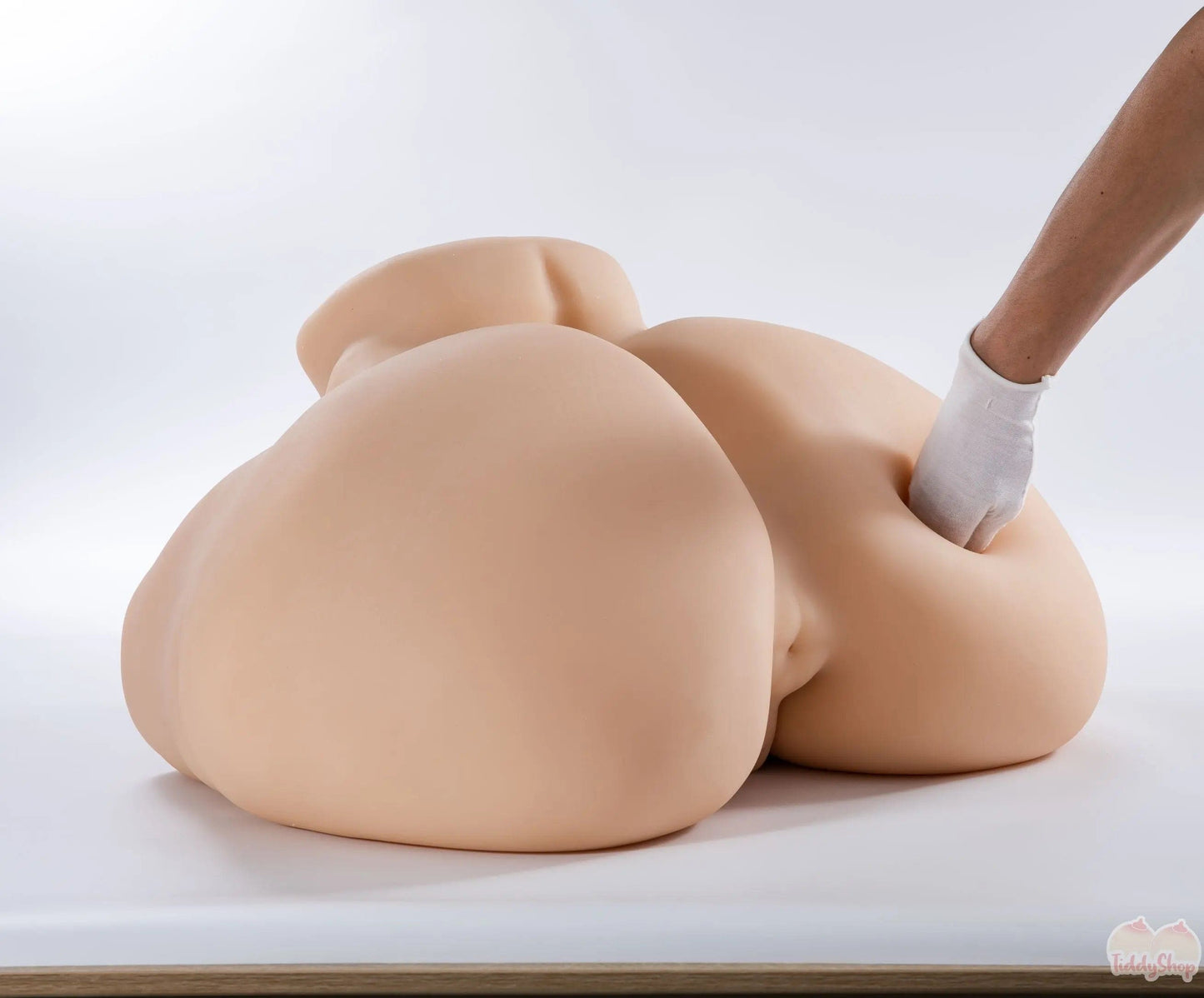 TiddyShop Heavenly Madame Squishable - JelloJiggles BBW Pear Gigantic Ass 94lb (43 kg) - Extremely Jiggly Huge Booty Giant Butt Hip Toy Onahole - TiddyDollHouse TiddyShop