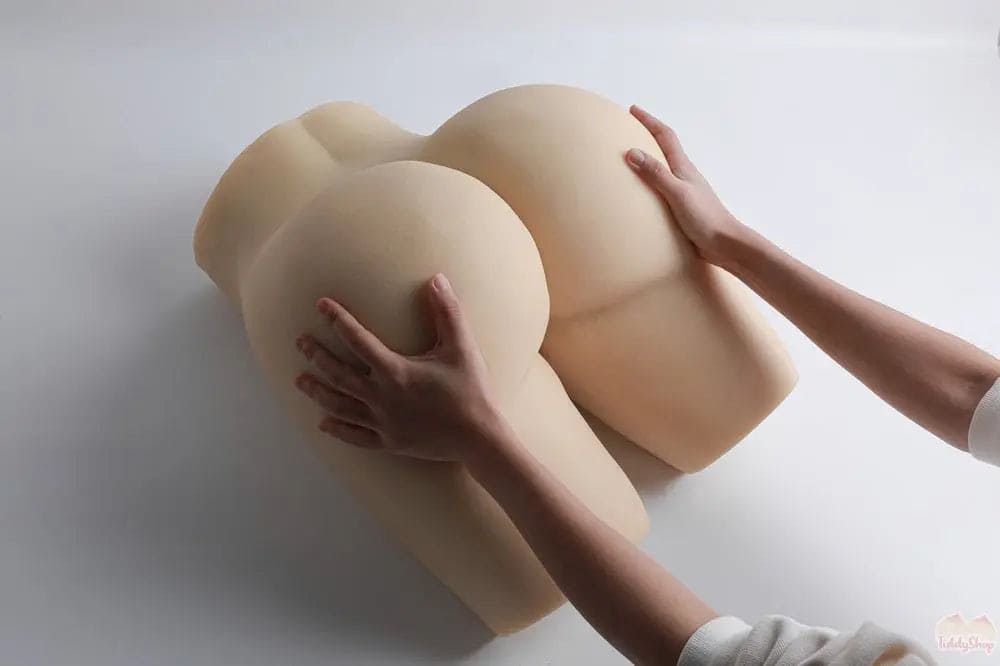 TiddyShop Big Extra Jiggly Booty Butt Hip Toy- 24.2 kg Onahole (with vagina and anus) - Sex Toy - TiddyDollHouse TiddyShop