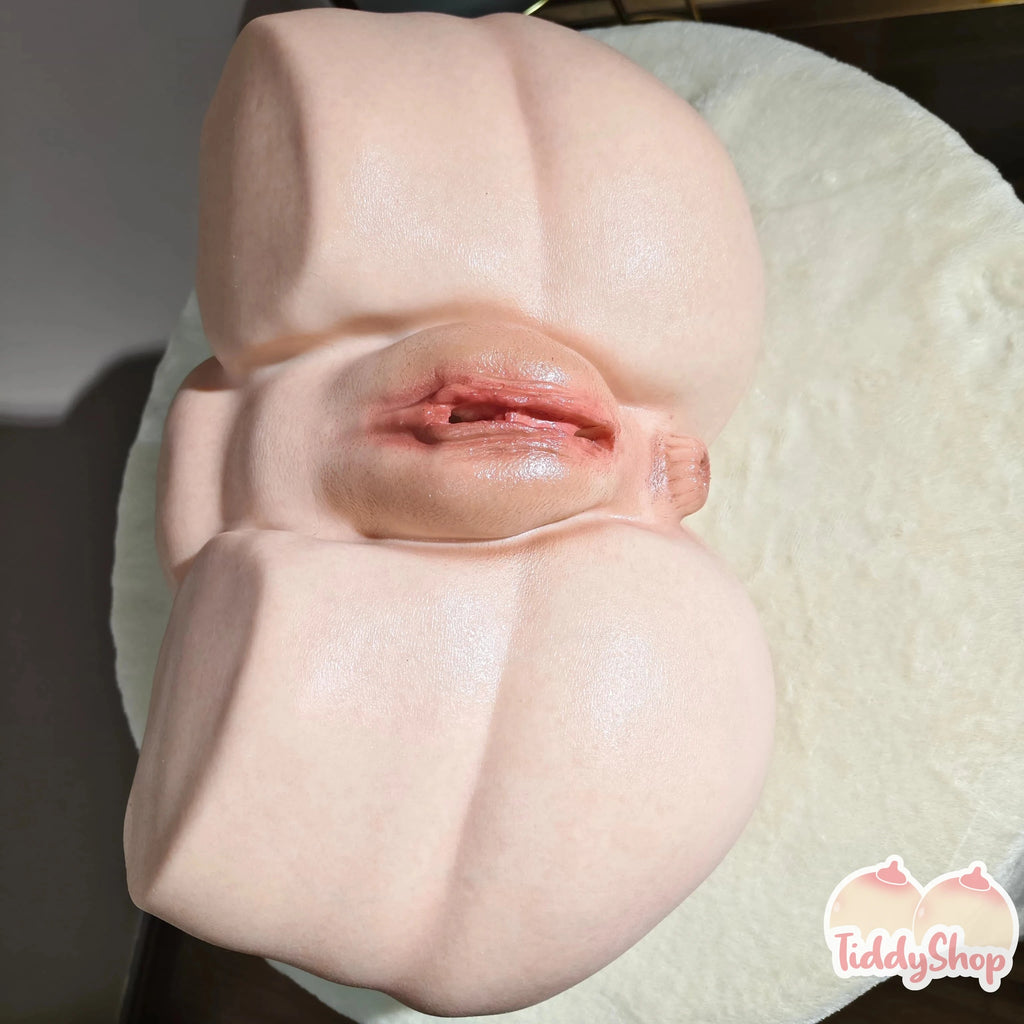 TiddyShop Mandy Booty 27.56lb/12.5kg - SimulaFeel® Platinum Silicone, Gel Filled, Jiggly, Ultra Realistic Ass - Tiddyshop Pantented Silicone Technology- TiddyDollHouse TiddyShop