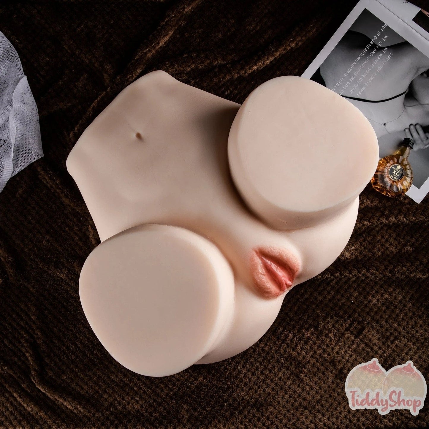 TiddyShop Kelly- Big Extra Jiggly Booty Butt & Thighs Hip Toy Jiggle Big Ass- 38.58lb (17.5kg) Onahole (with vagina and anus) -  Sex Toy - TiddyDollHouse TiddyShop